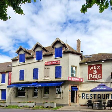 Aux Trois Rois 호텔 Pont-Sur-Yonne 외부 사진